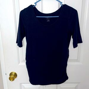 A Glow Maternity Ruched Sides 1/2 Sleeve Basic Tee - Small